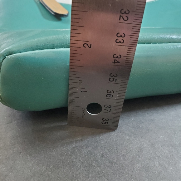 Giani Bernini Glazed Leather Crossbody Bag - Picture 10 of 12